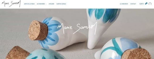 Objets en céramique tons beu et blanc